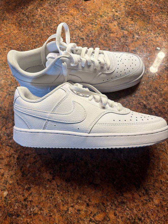 Nike Shoes - Nike White Women’s Sneakers